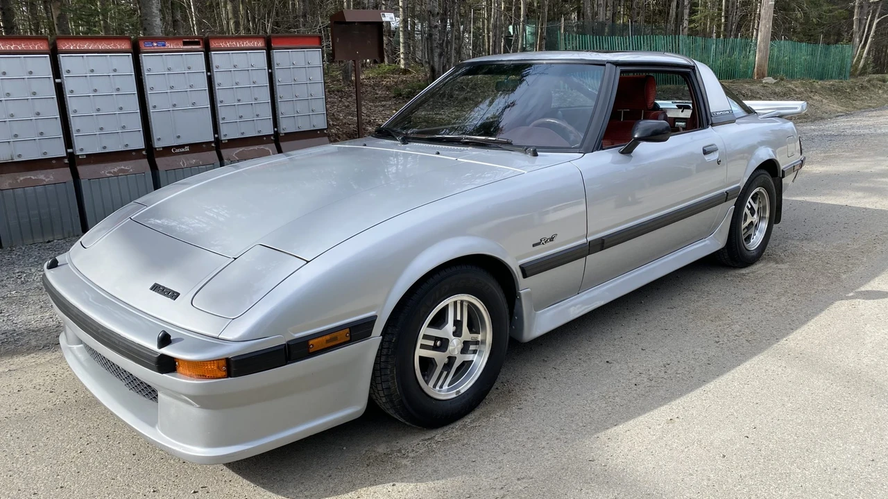 1985 Mazda RX-7 SA & FB - Image 3 of 31