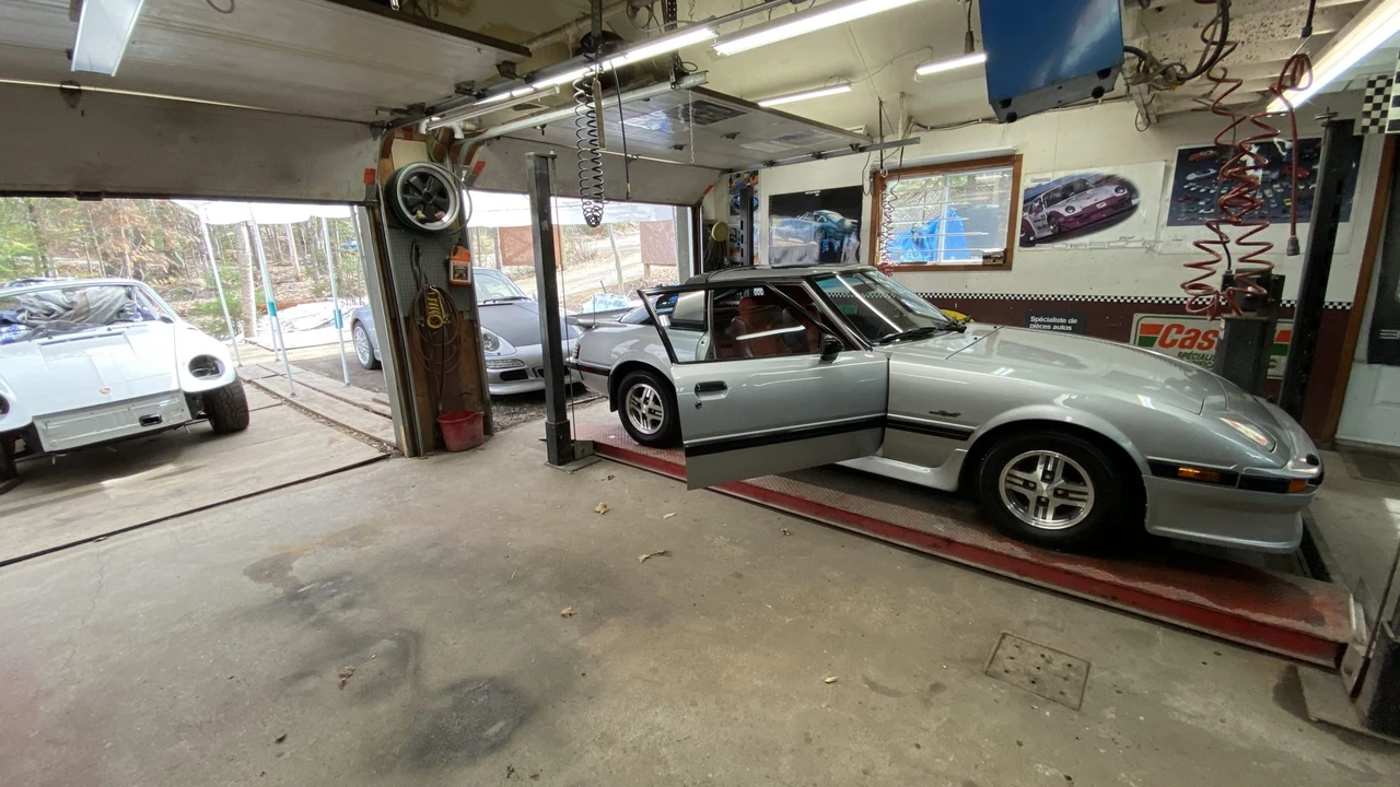 1985 Mazda RX-7 SA & FB - Image 24 of 31