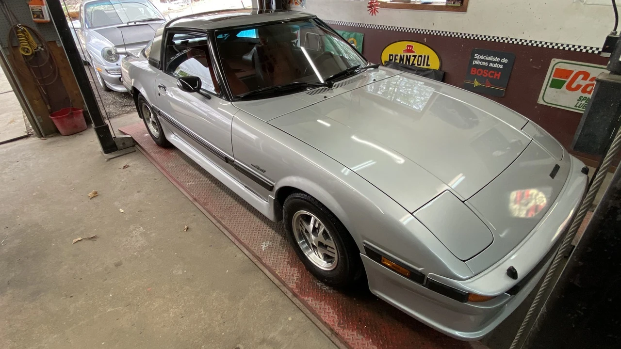 1985 Mazda RX-7 SA & FB - Image 12 of 31
