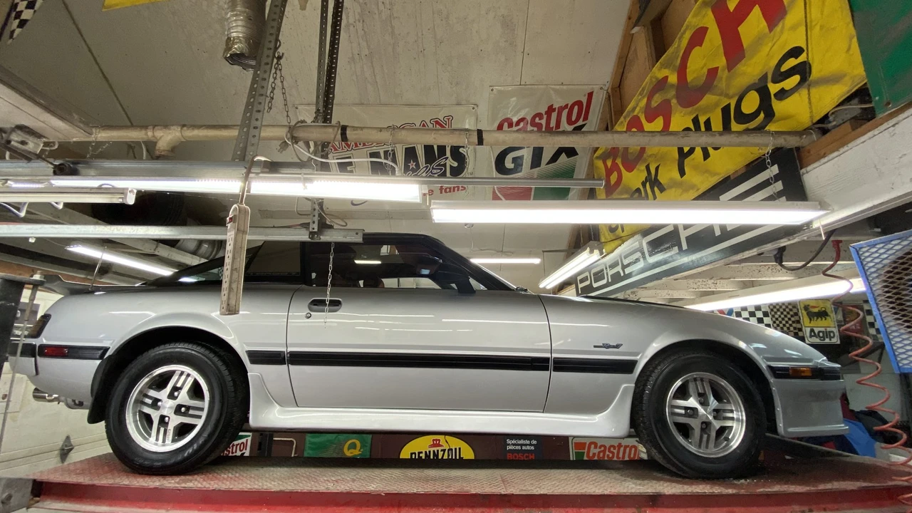 1985 Mazda RX-7 SA & FB - Image 8 of 31