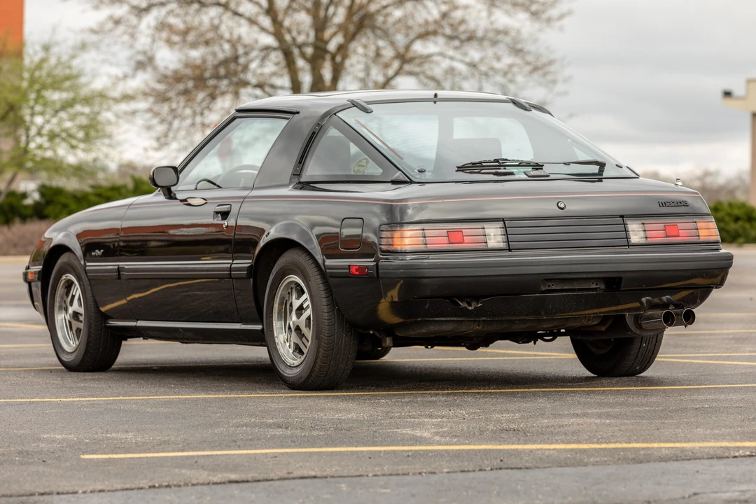 1985 Mazda RX-7 SA & FB - Image 2 of 31