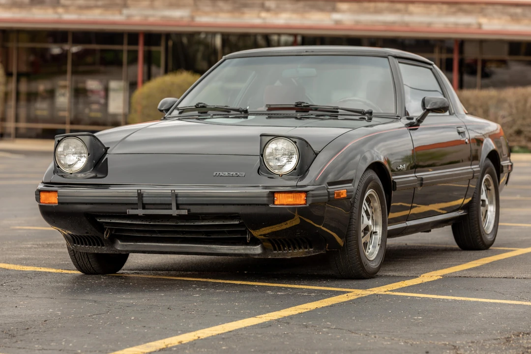 1985 Mazda RX-7 SA & FB - Image 8 of 31