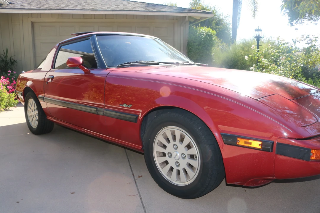 1985 Mazda RX-7 SA & FB - Image 9 of 31