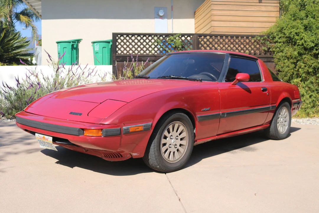 1985 Mazda RX-7 SA & FB - Image 2 of 31