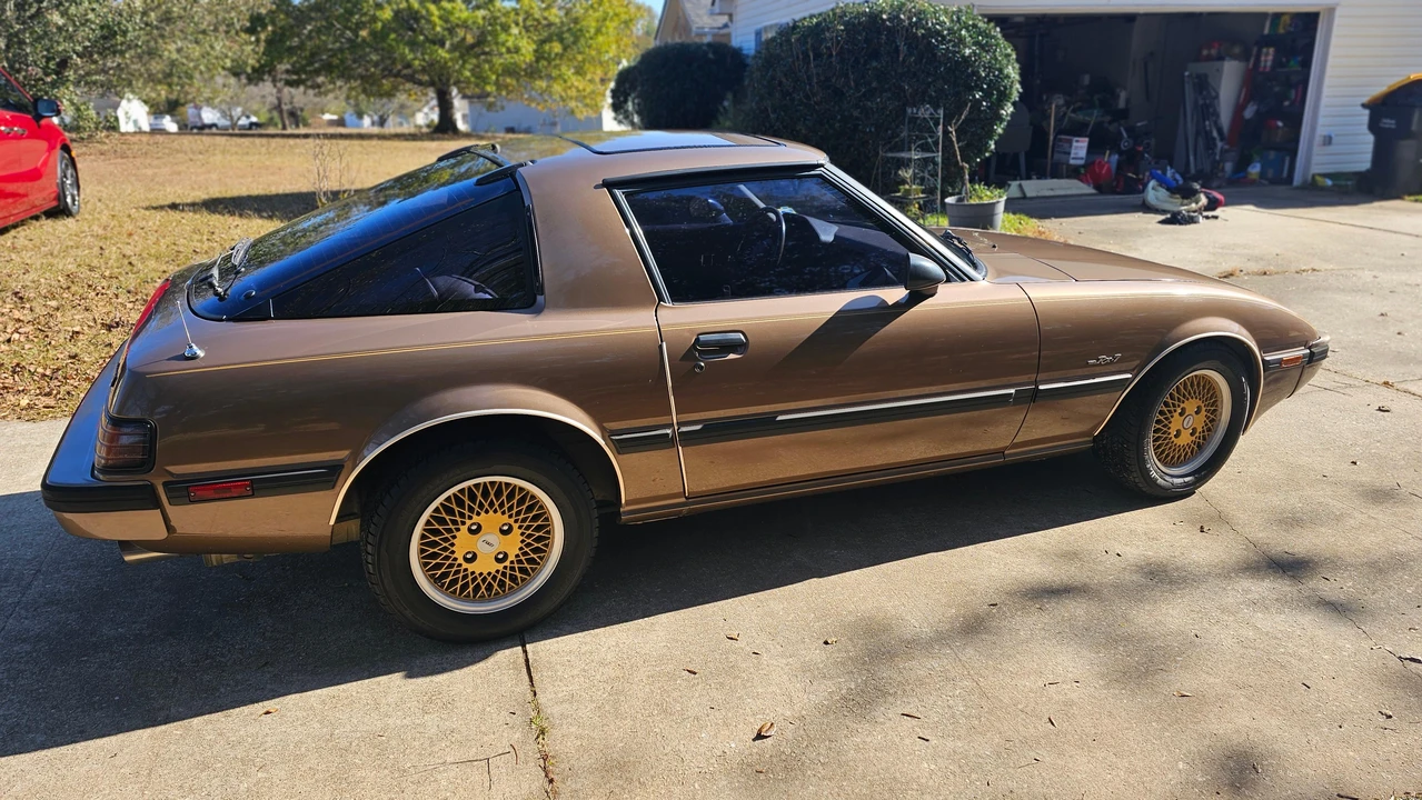 1985 Mazda RX-7 SA & FB - Image 25 of 31