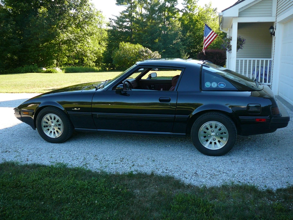 1985 Mazda RX-7 SA & FB - Image 29 of 31
