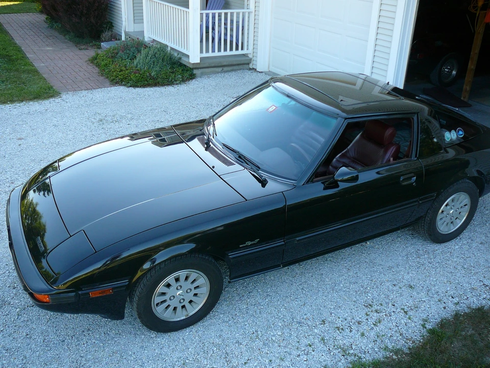 1985 Mazda RX-7 SA & FB - Image 4 of 31