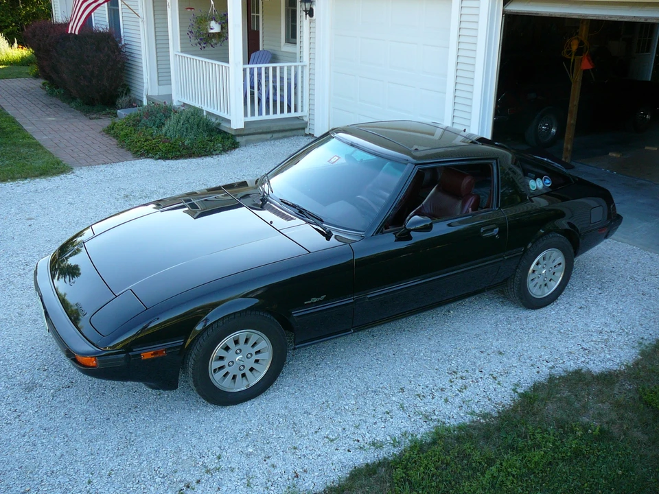 1985 Mazda RX-7 SA & FB - Image 6 of 31