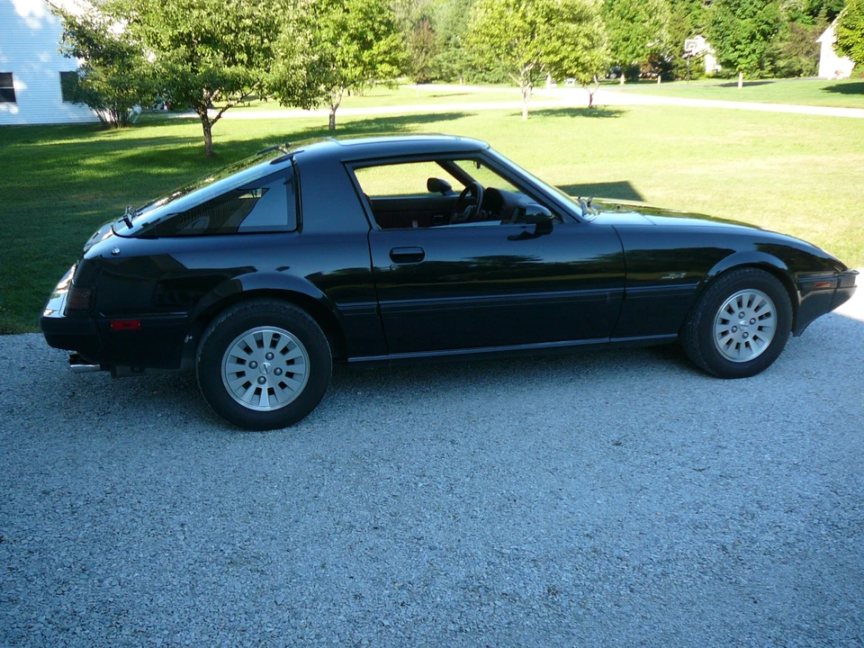 1985 Mazda RX-7 SA & FB - Image 21 of 31