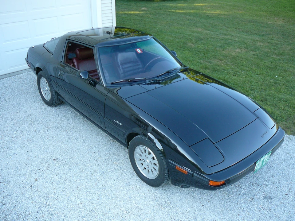 1985 Mazda RX-7 SA & FB - Image 11 of 31
