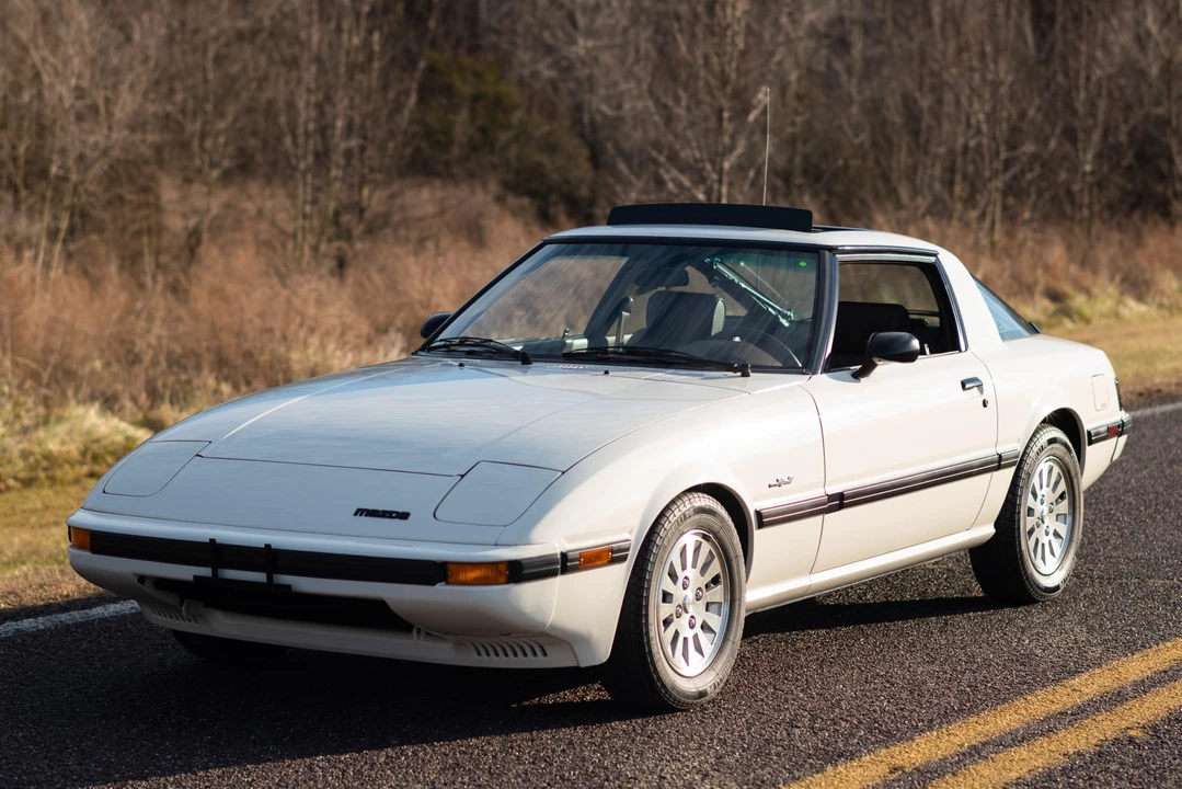 1985 Mazda RX-7 SA & FB - Image 4 of 31