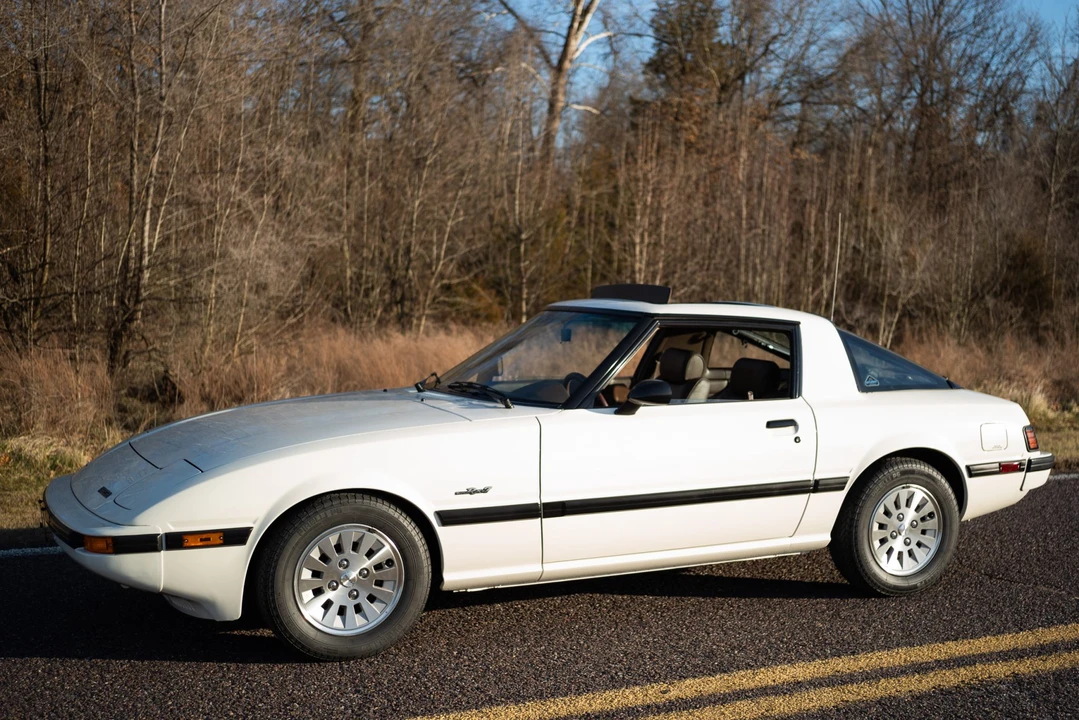1985 Mazda RX-7 SA & FB - Image 6 of 31