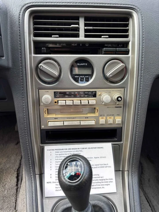 1985 Mazda RX-7 SA & FB - Image 4 of 8