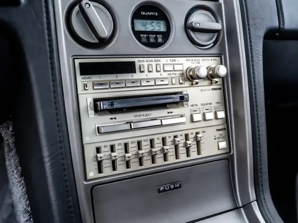 1985 Mazda RX-7 SA & FB - Image 9 of 18