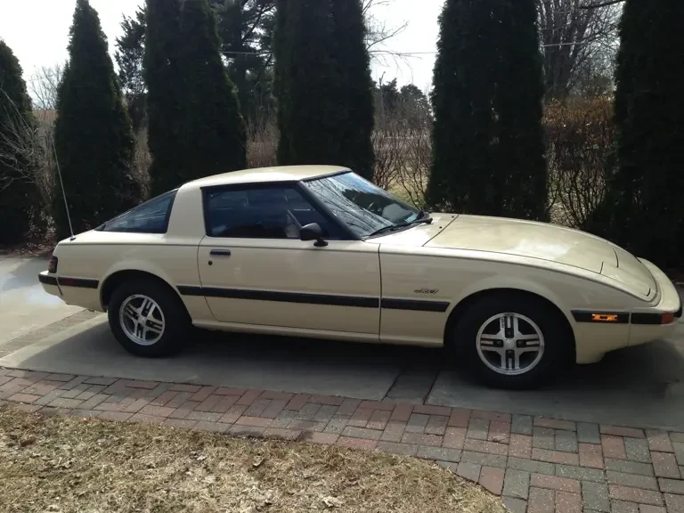 1985 Mazda RX-7 SA & FB - Image 2 of 2
