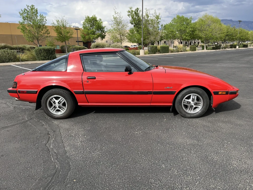 1985 Mazda RX-7 SA & FB - Image 5 of 31