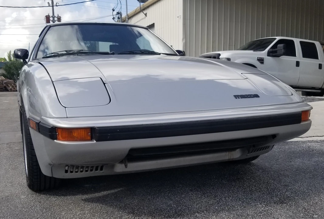 1985 Mazda RX-7 SA & FB - Image 4 of 31