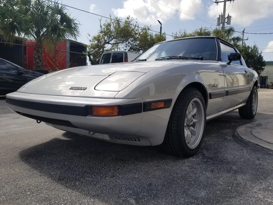 1985 Mazda RX-7 SA & FB - Image 17 of 31