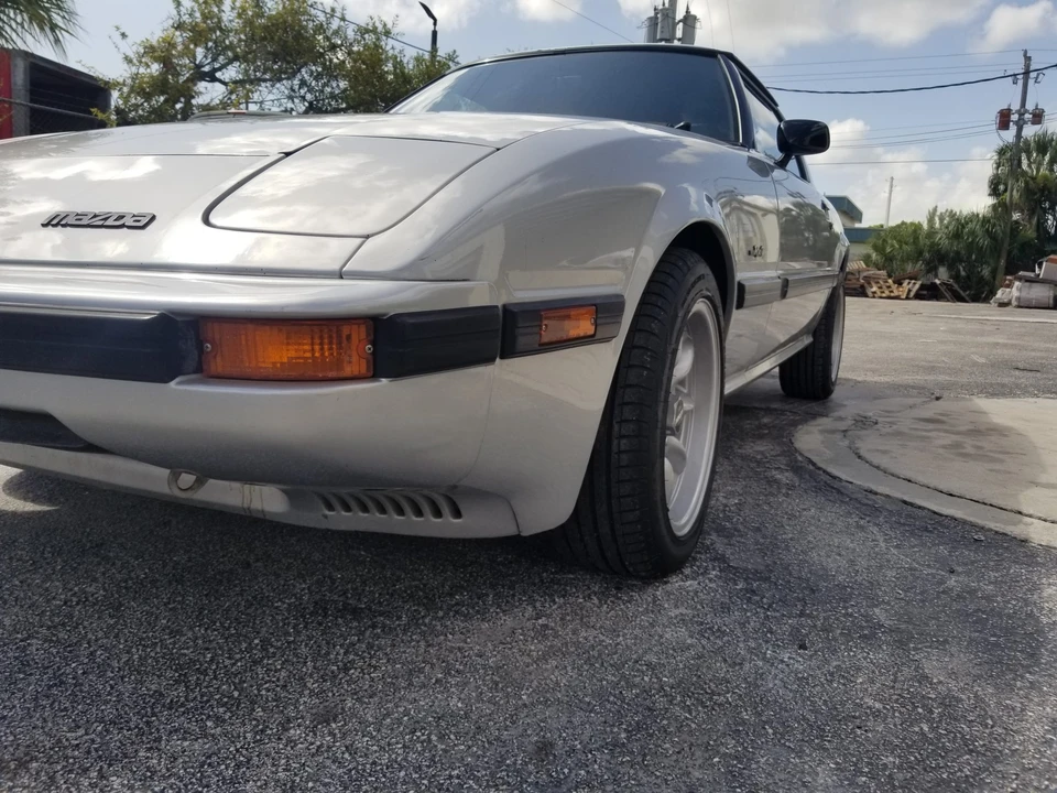 1985 Mazda RX-7 SA & FB - Image 18 of 31