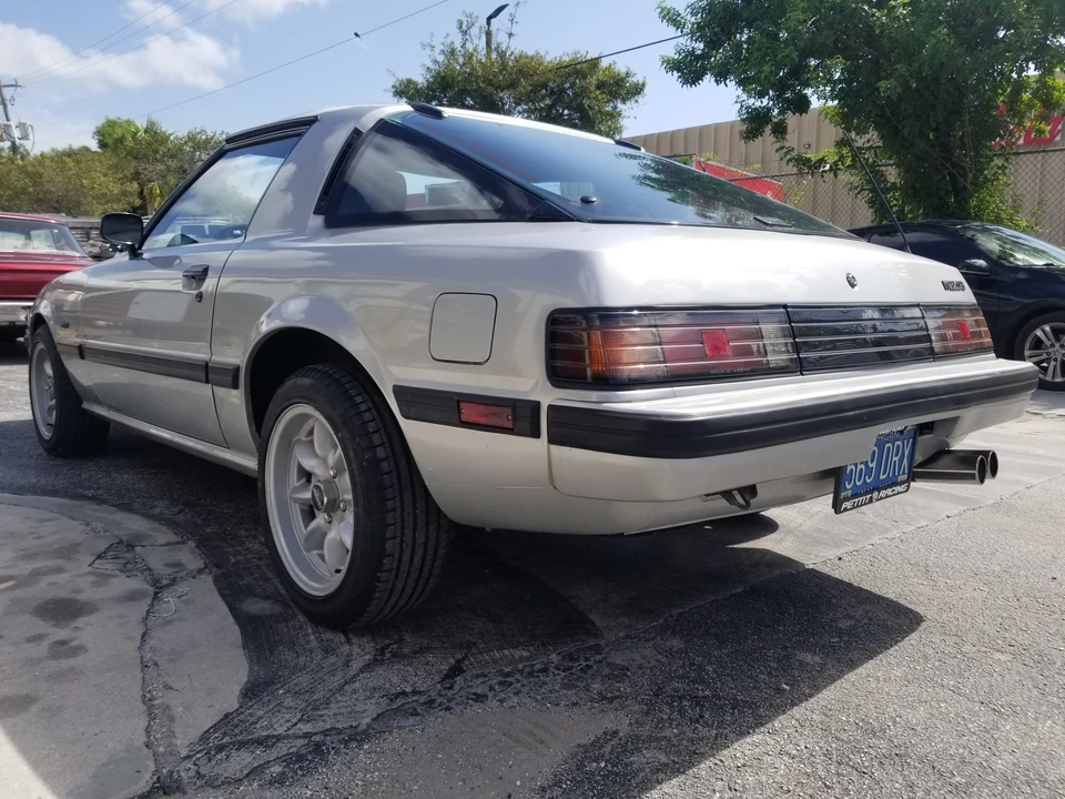 1985 Mazda RX-7 SA & FB - Image 11 of 31