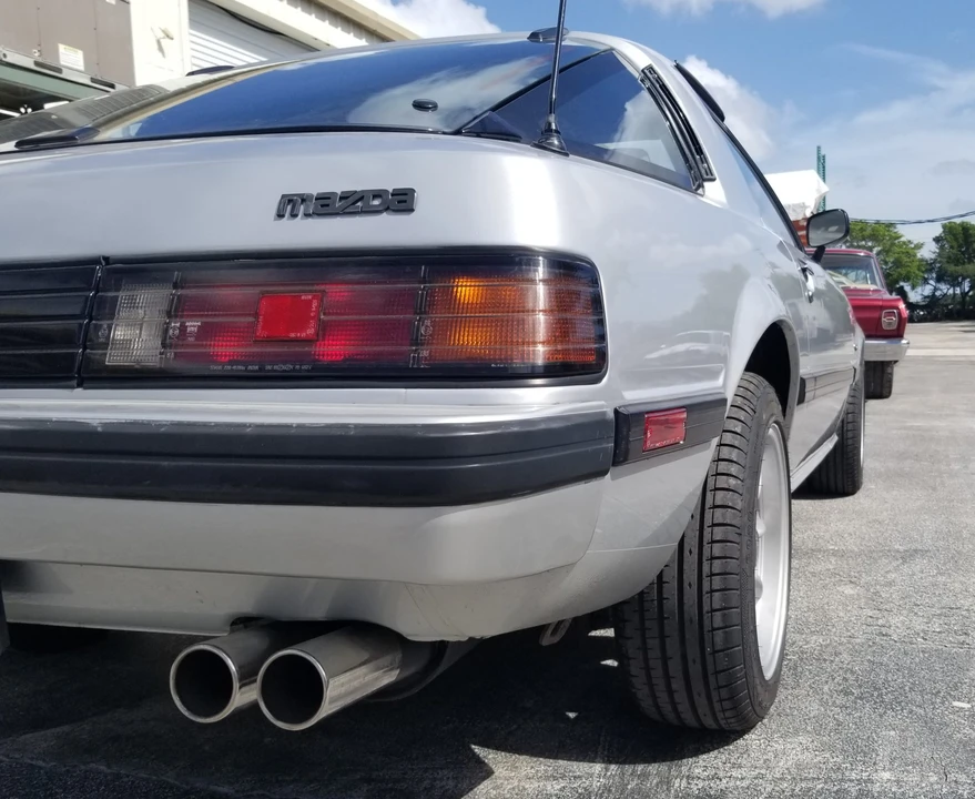 1985 Mazda RX-7 SA & FB - Image 25 of 31