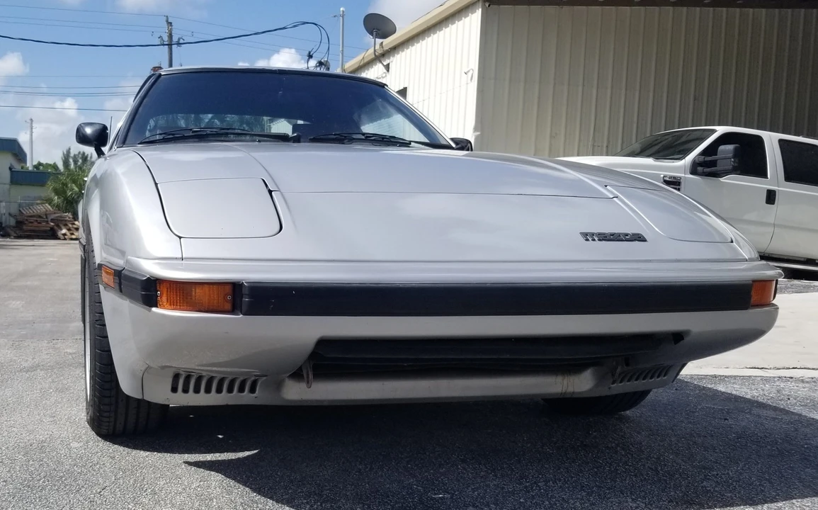 1985 Mazda RX-7 SA & FB - Image 3 of 31