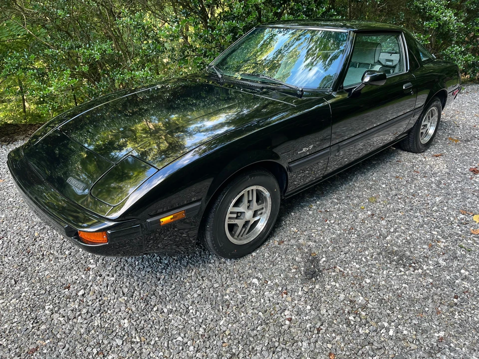 1985 Mazda RX-7 SA & FB - Image 9 of 31