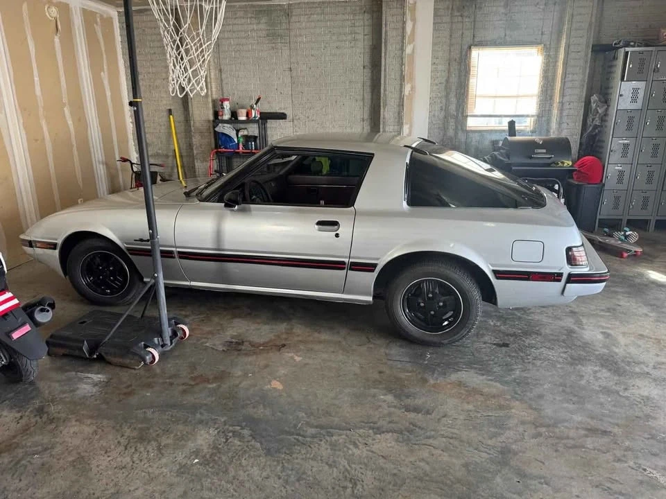 1985 Mazda RX-7 SA & FB - Image 5 of 10