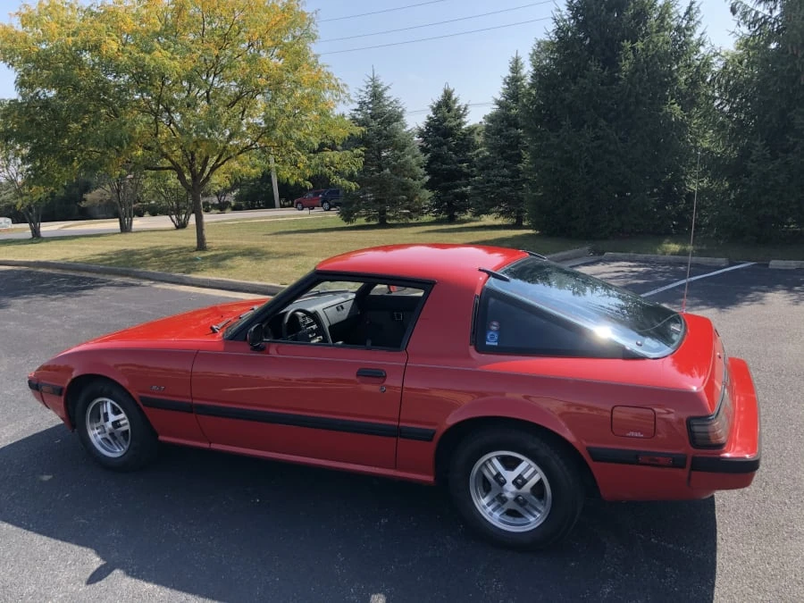 1985 Mazda RX-7 SA & FB - Image 2 of 15
