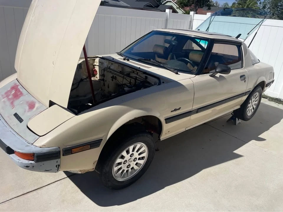 1985 Mazda RX-7 SA & FB - Image 10 of 10