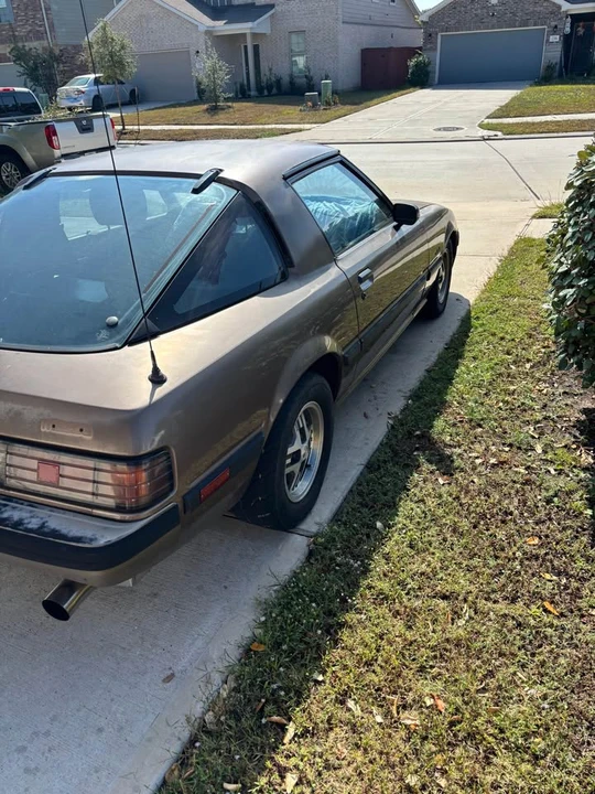 1985 Mazda RX-7 SA & FB - Image 5 of 11