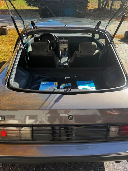 1985 Mazda RX-7 SA & FB - Image 6 of 10