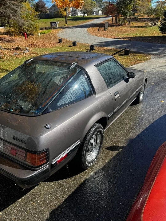 1985 Mazda RX-7 SA & FB - Image 10 of 10