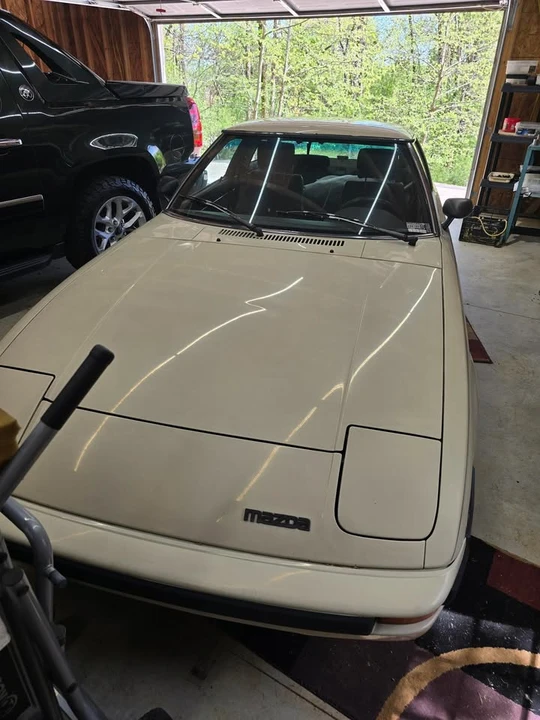 1985 Mazda RX-7 SA & FB - Image 2 of 8