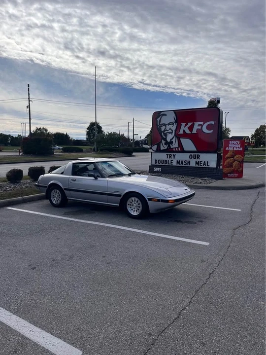 1985 Mazda RX-7 SA & FB - Image 3 of 16
