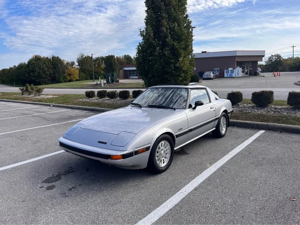 1985 Mazda RX-7 SA & FB - Image 2 of 16