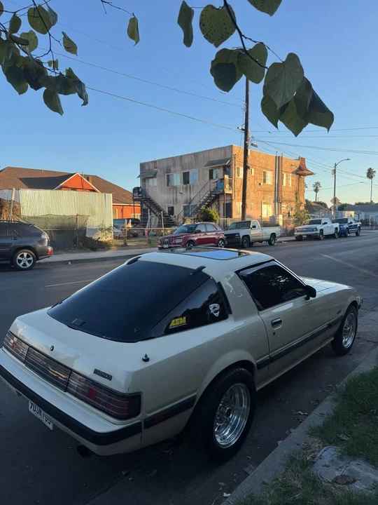 1985 Mazda RX-7 SA & FB - Image 4 of 6