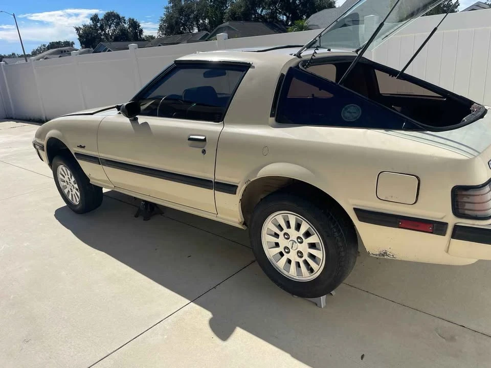1985 Mazda RX-7 SA & FB - Image 4 of 18