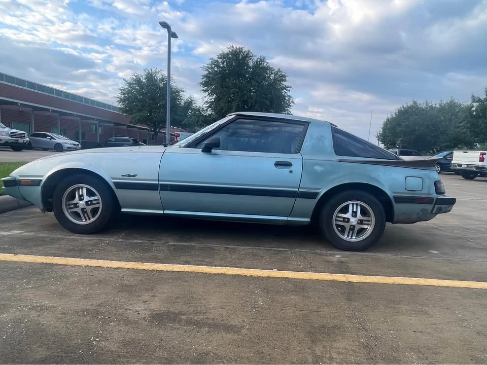 1985 Mazda RX-7 SA & FB - Image 2 of 17