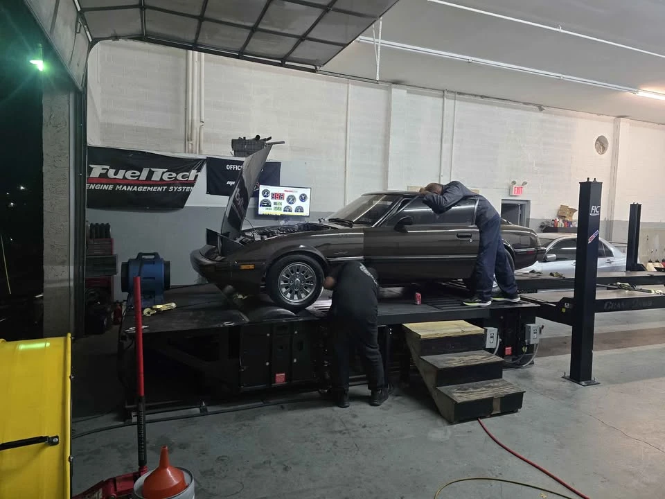 1985 Mazda RX-7 SA & FB - Image 8 of 14