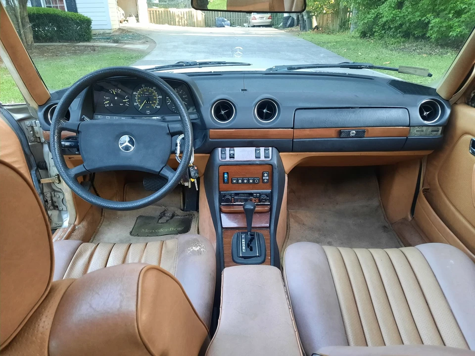 1985 Mercedes-Benz W123 Wagon (S123) - Image 8 of 15