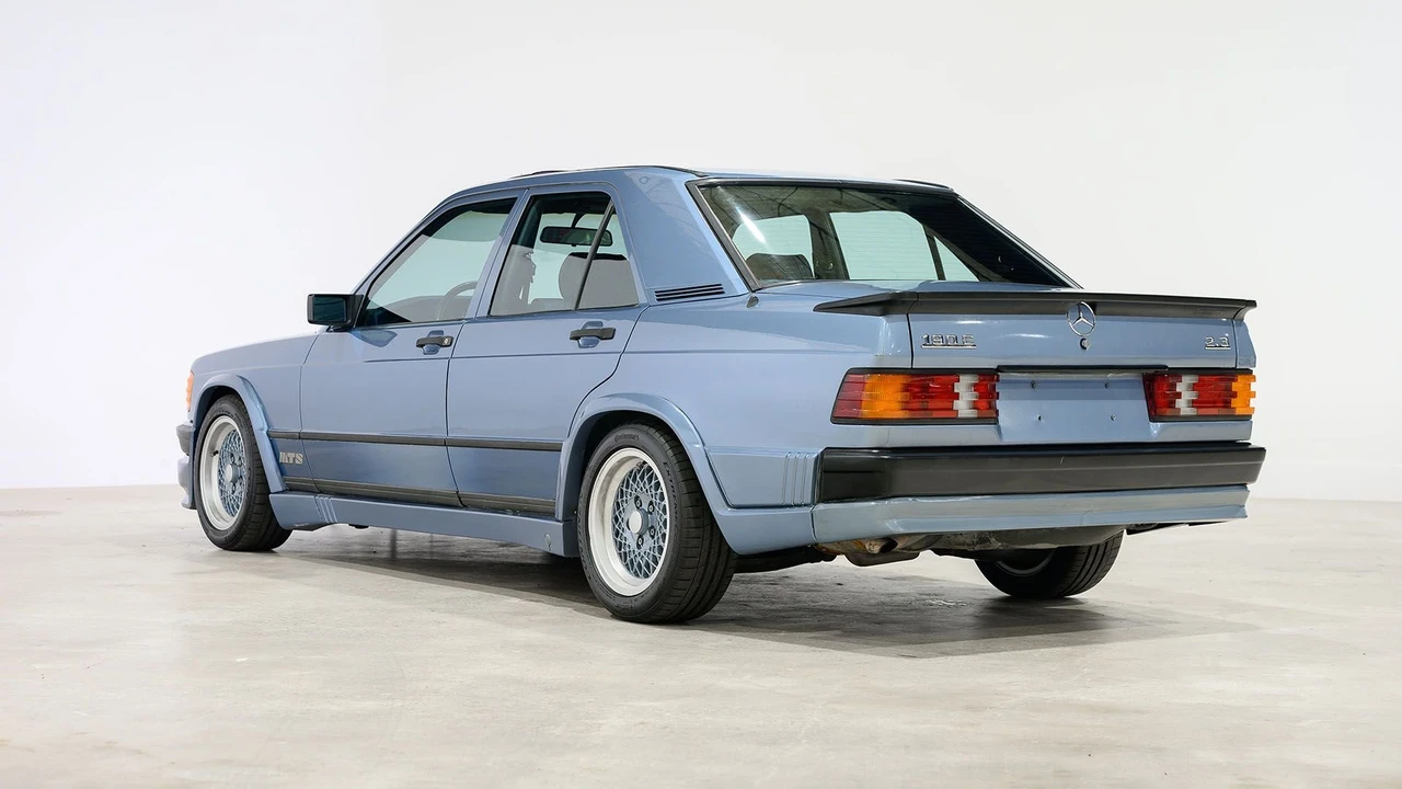 1985 Mercedes-Benz 190E - Image 26 of 31