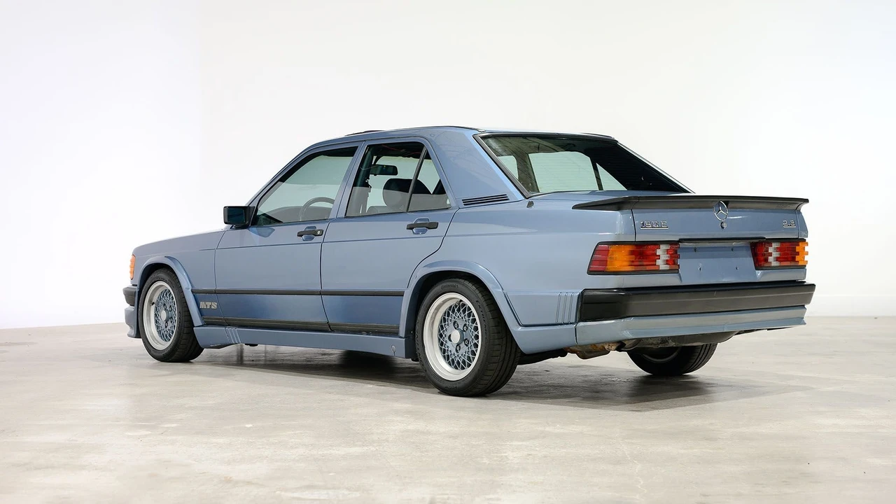 1985 Mercedes-Benz 190E - Image 30 of 31