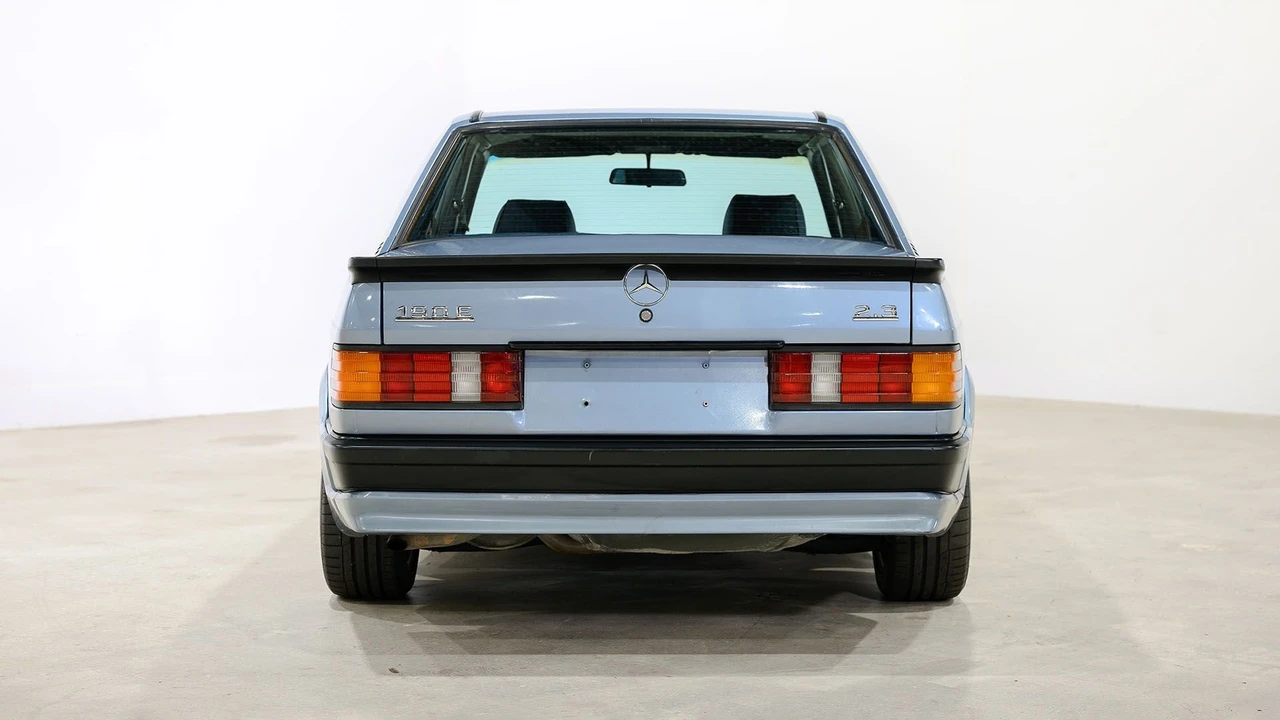 1985 Mercedes-Benz 190E - Image 21 of 31