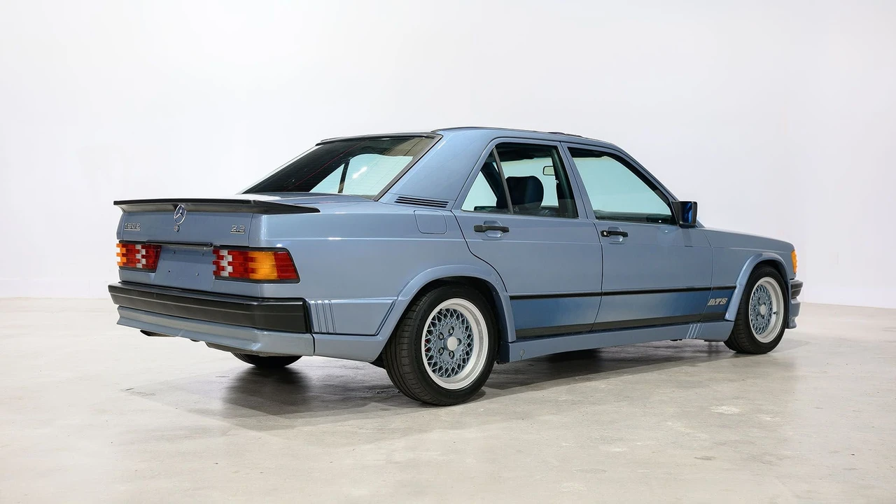 1985 Mercedes-Benz 190E - Image 19 of 31
