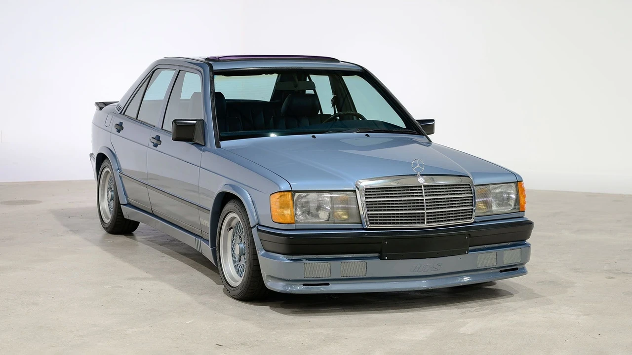 1985 Mercedes-Benz 190E - Image 17 of 31