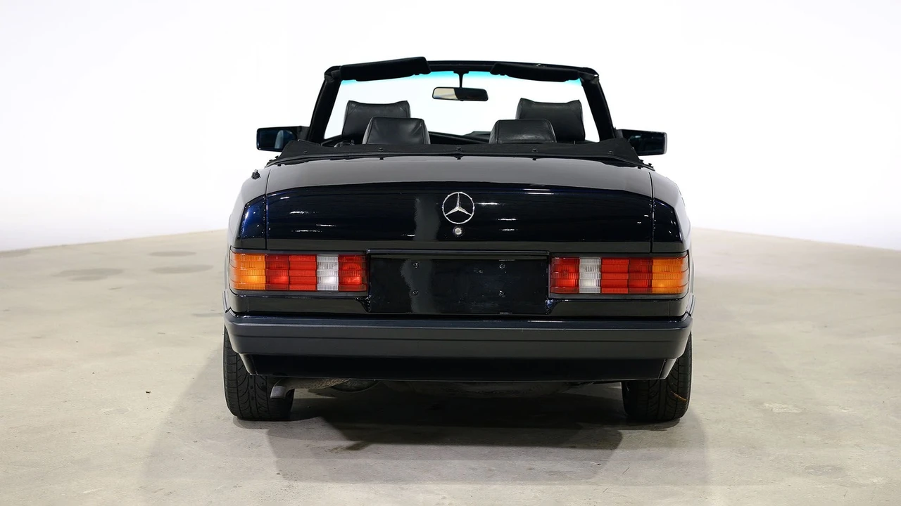 1985 Mercedes-Benz 190E - Image 16 of 31