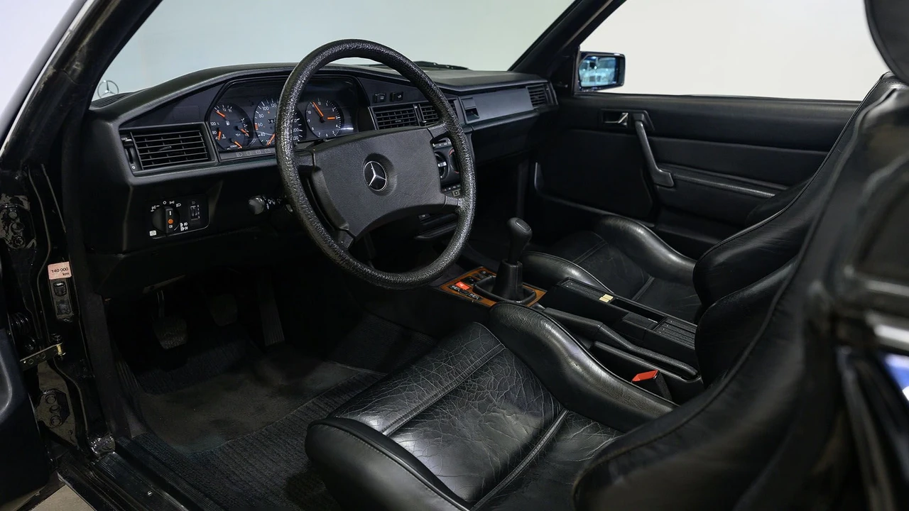 1985 Mercedes-Benz 190E - Image 9 of 31