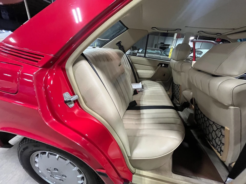 1985 Mercedes-Benz 190E - Image 19 of 21