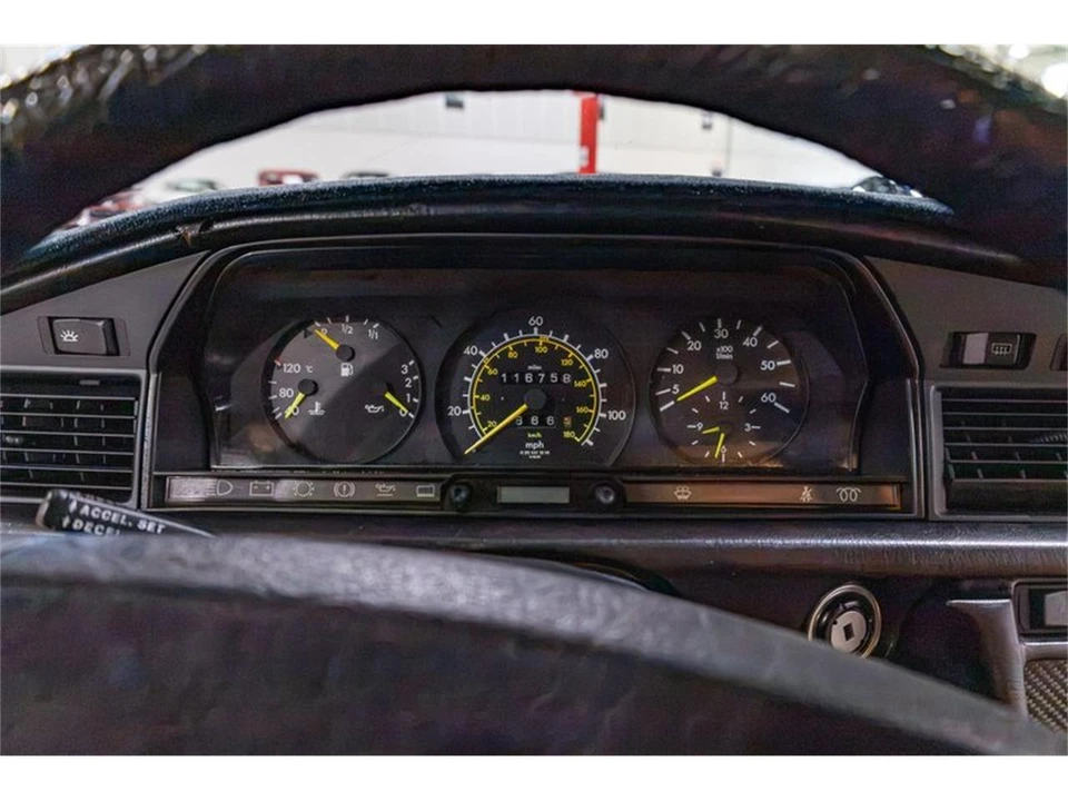 1985 Mercedes-Benz SL-Class - Image 12 of 31